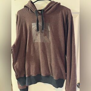 Under Armour Women’s Hoodie – Size XL – Maroon Pullover